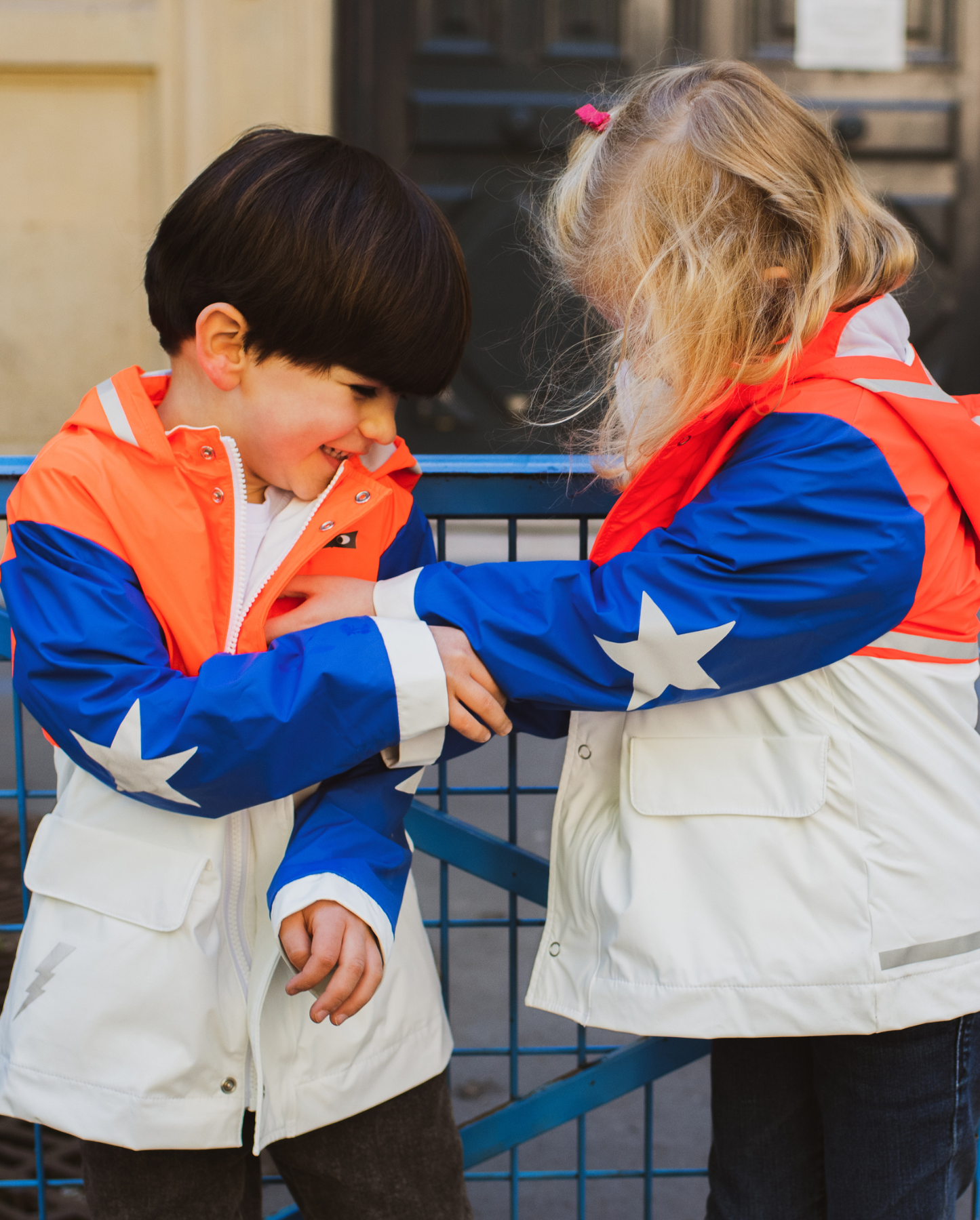 MOON HIGH VISIBILITY RAINCOAT OSCAR AND SACHA