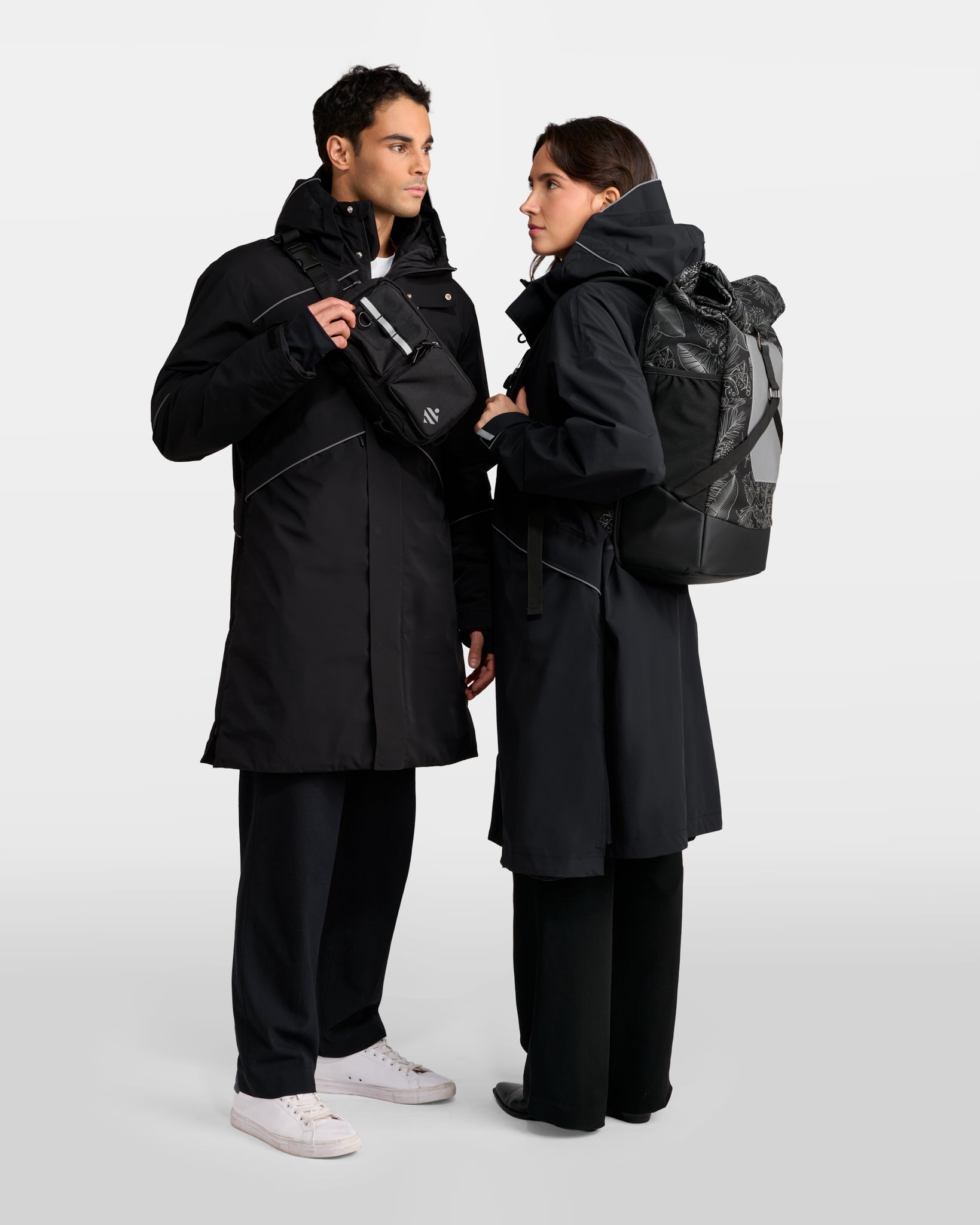 gamme technique vélo urbain vêtements respirants et imperméable et bagagerie