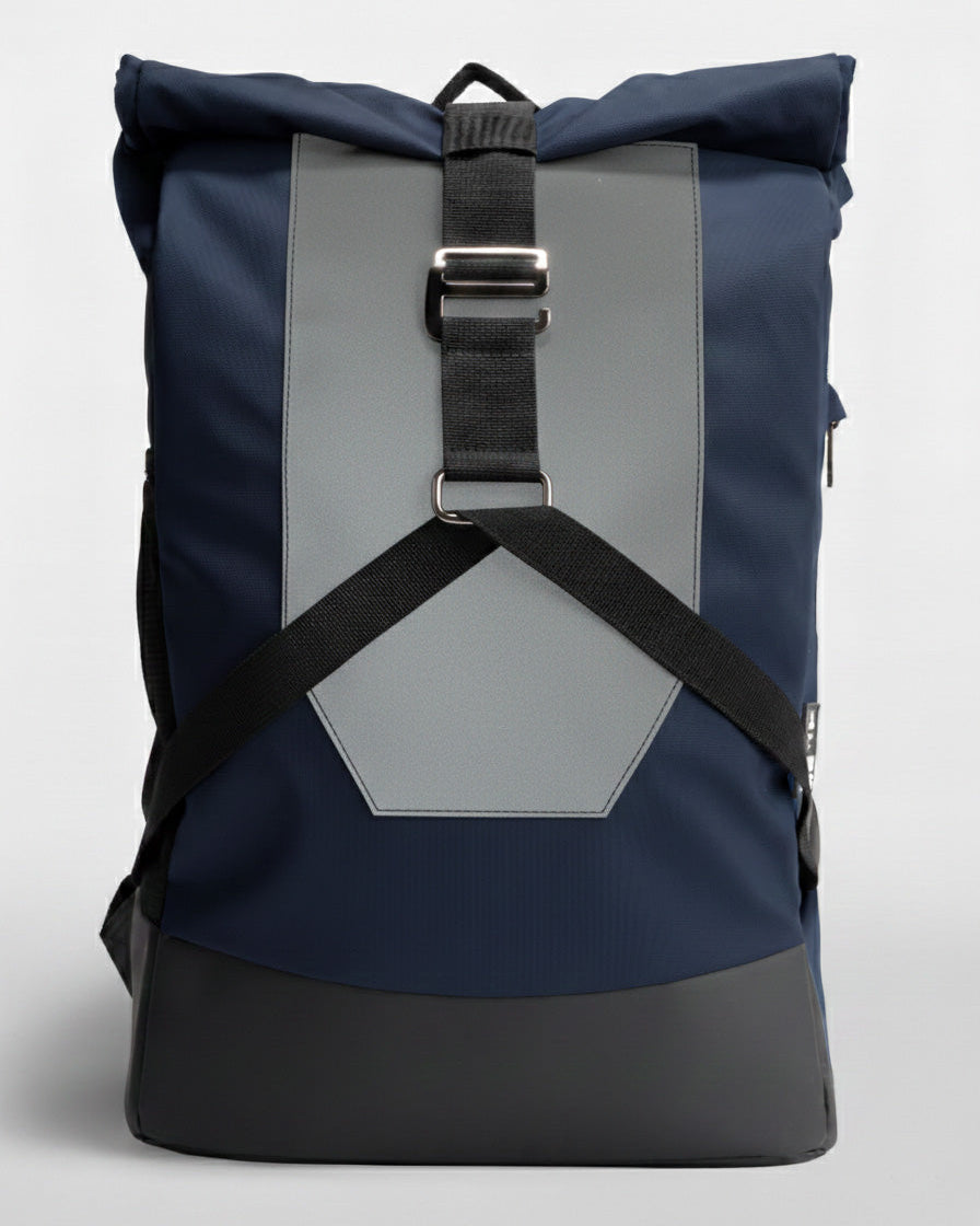 Sac à Dos équestre Shires Aubrion – Sac à Taille équipé – Bleu Marine – Neuf