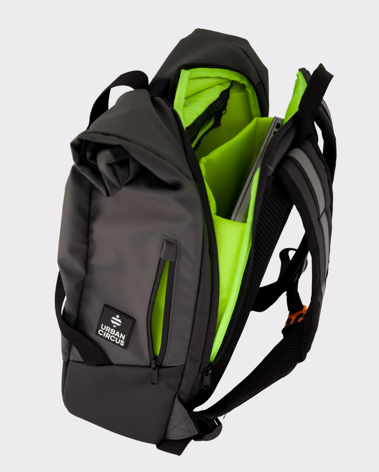 sac à dos vélo urbain gris noir poche ordinateur imperméable