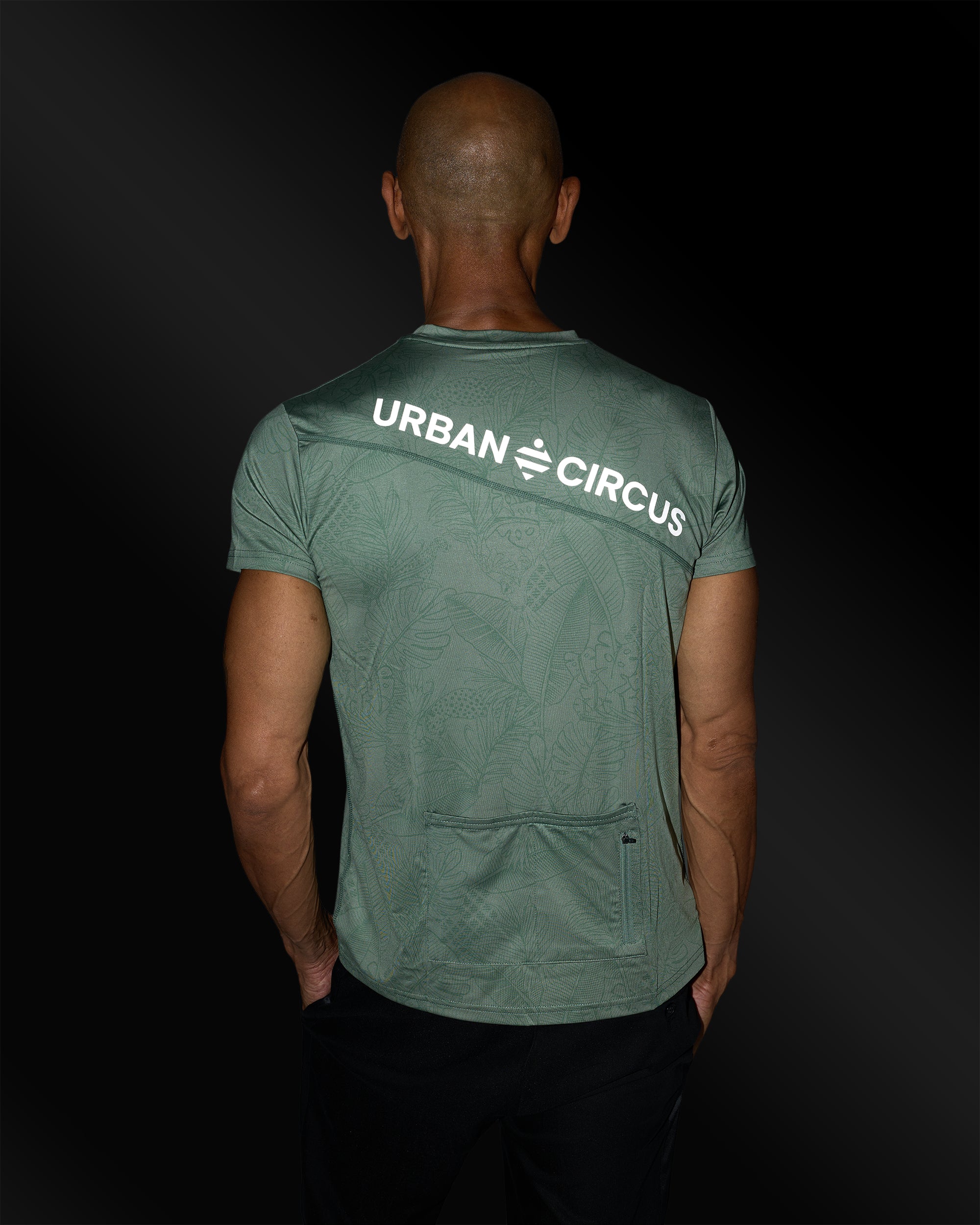 ULTRA ATMUNGSAKTIVES T-SHIRT MIT AEROTECH-MUSTER