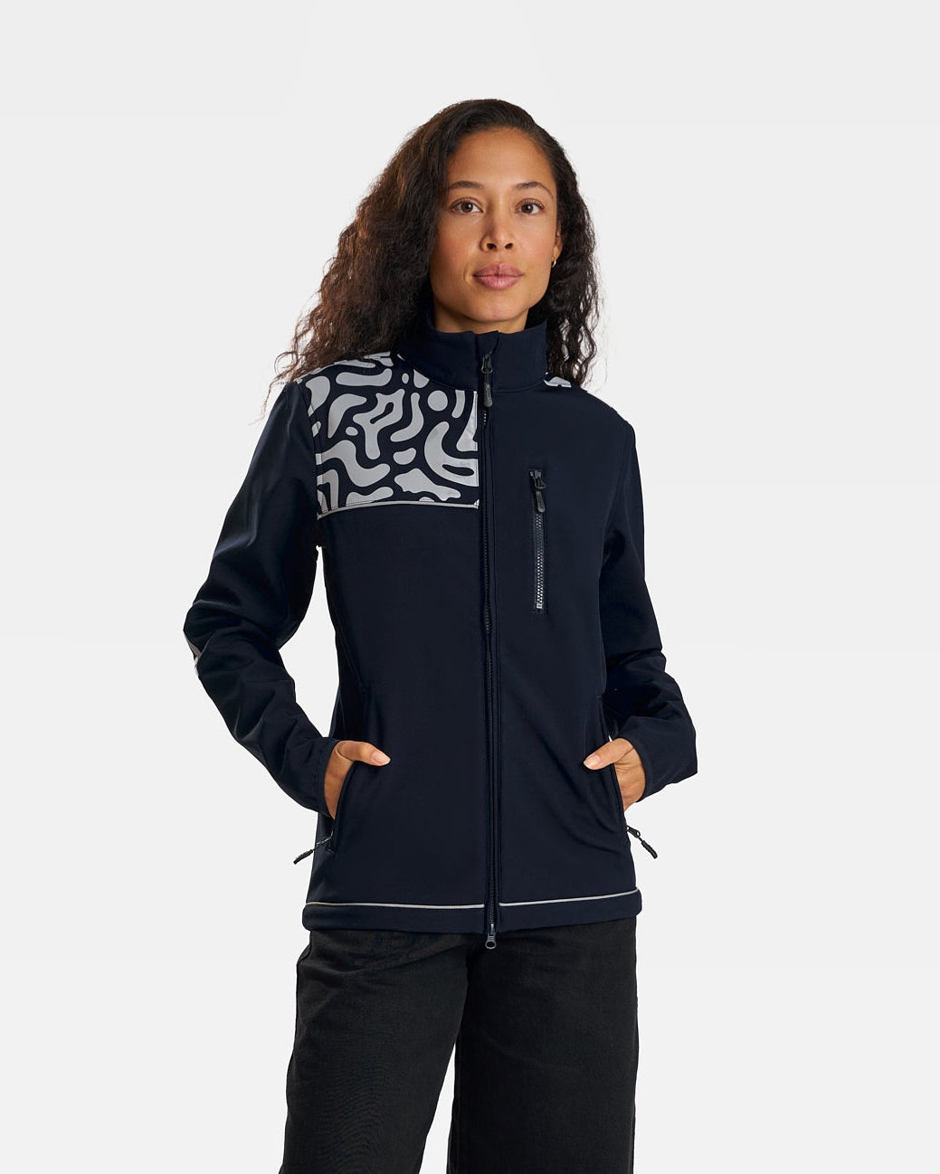 veste softshell polaire déperlante vélo bleue motifs réfléchissants femme