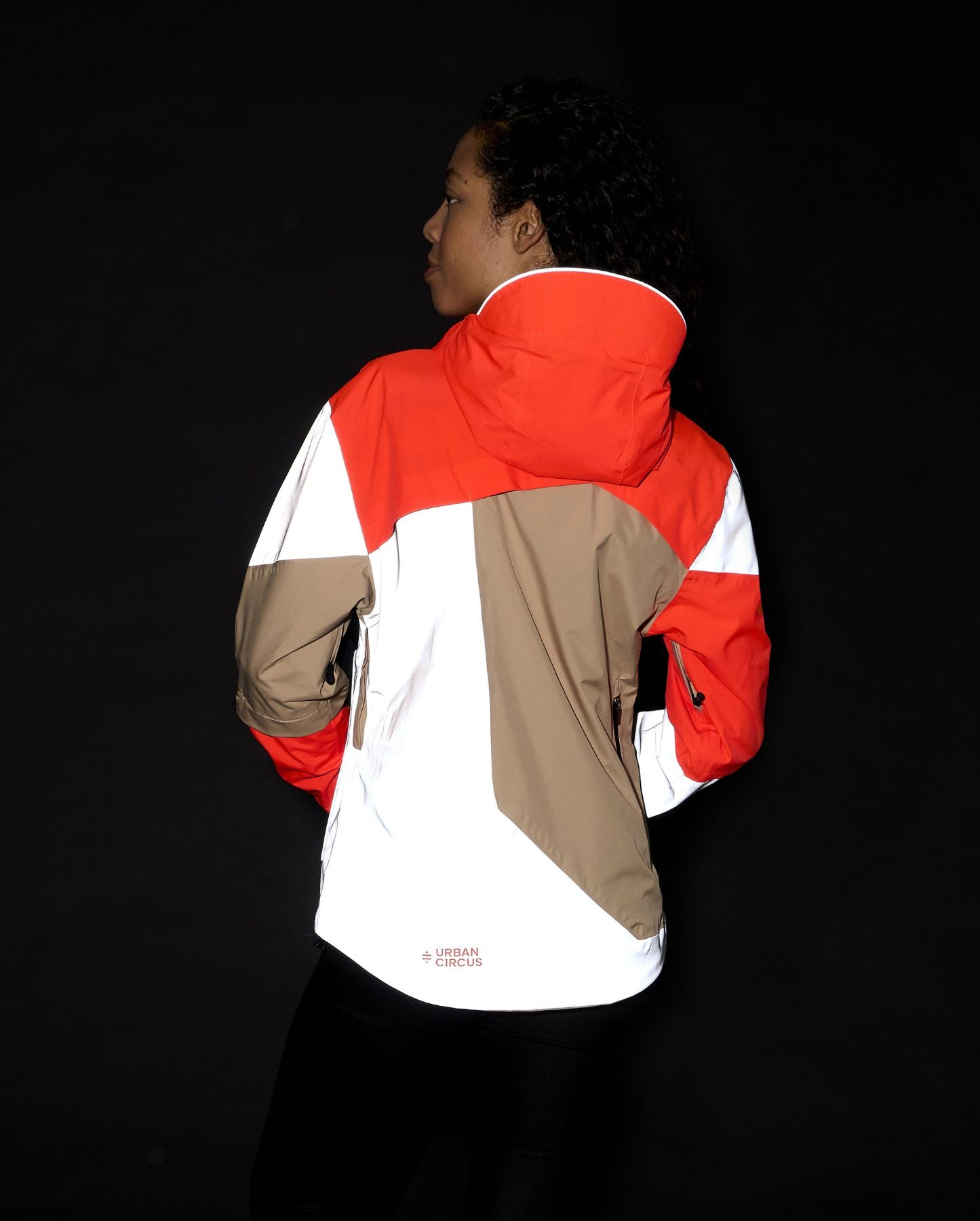 veste empiècements réfléchissants vue dos nuit