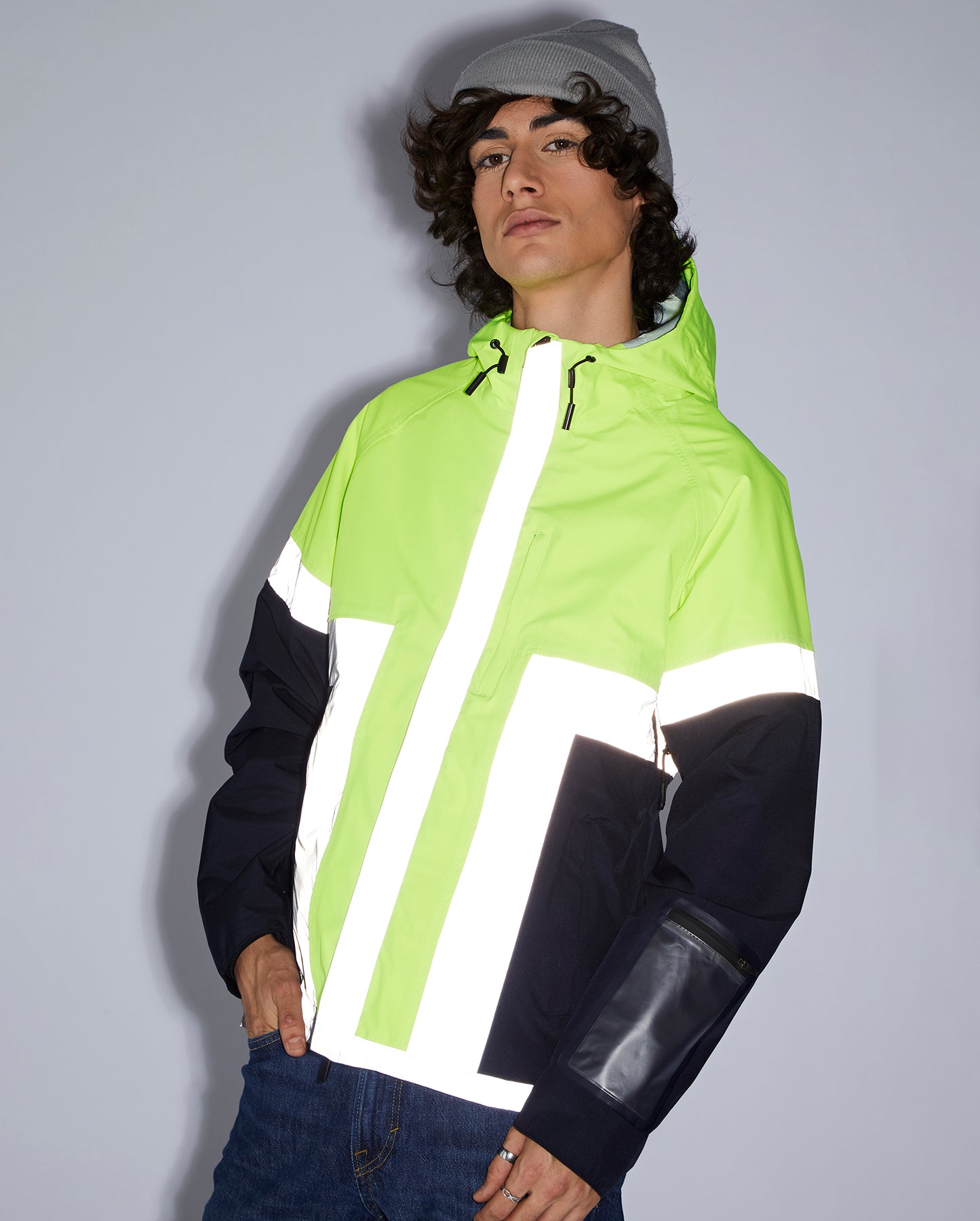 UCRR 3 LIGHT WATERPROOF JACKET