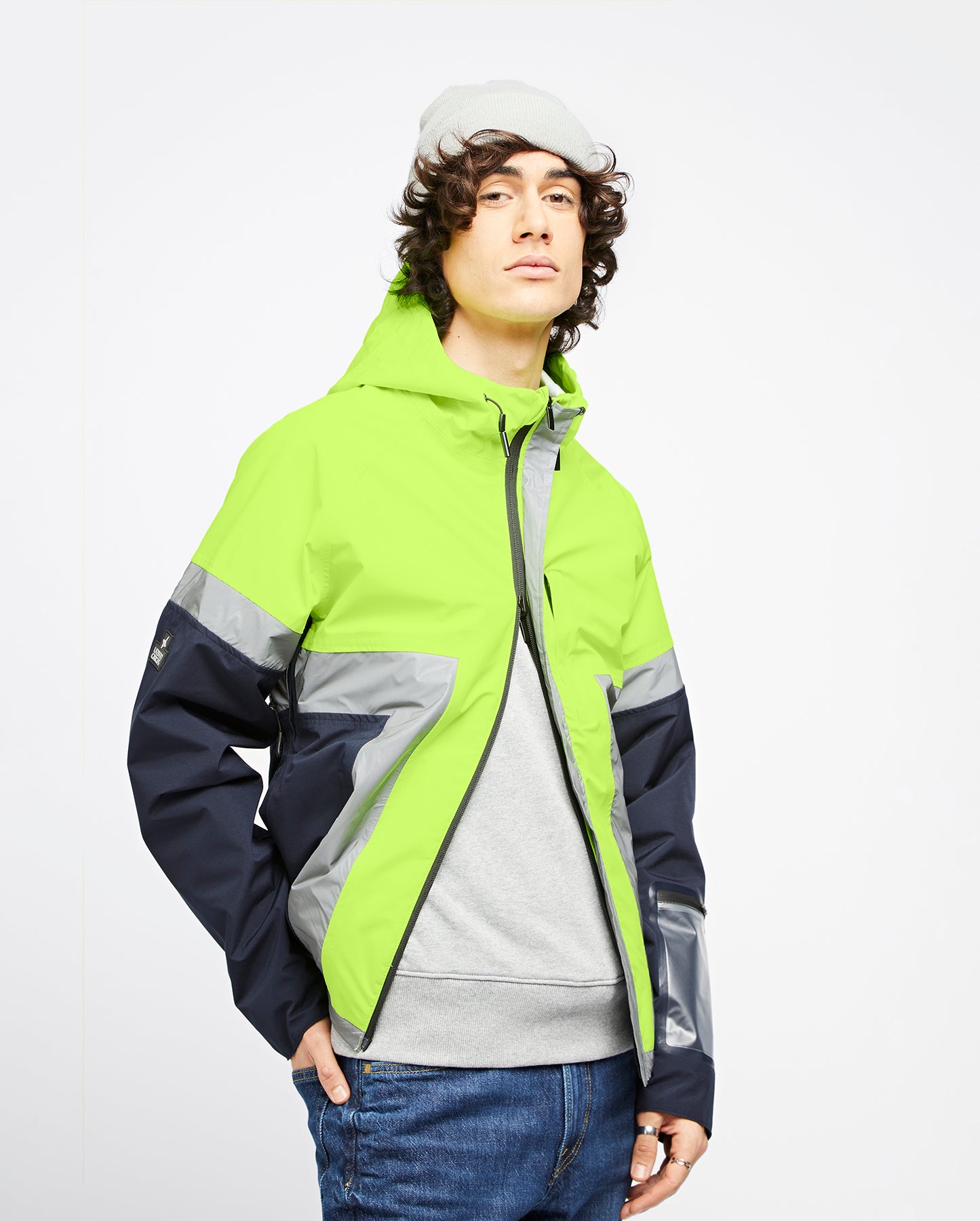 UCRR 3 LIGHT WATERPROOF JACKET