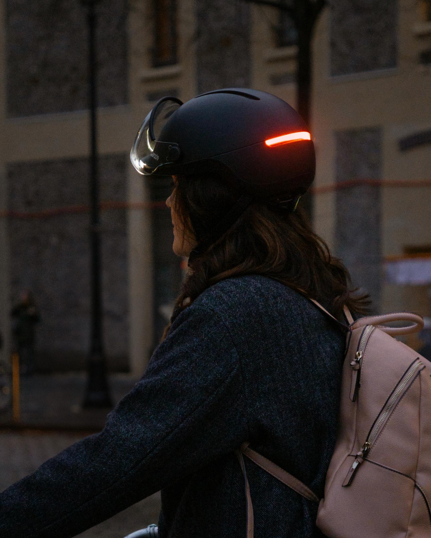 FIETSHELM MET VERLICHTING OVERADE LIFE