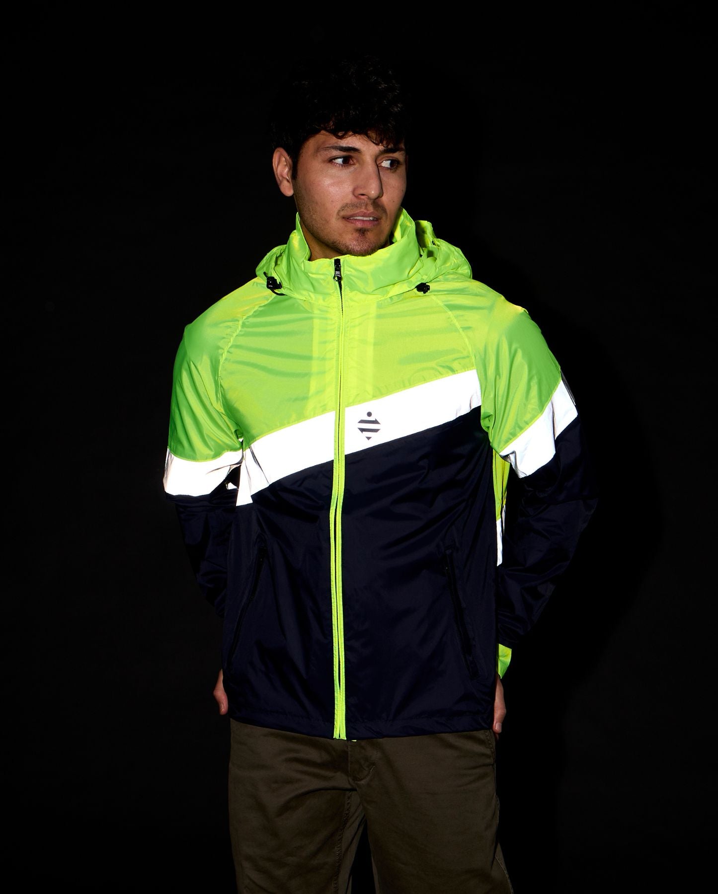 Coupe vent impermeable jaune fluo - Magasin DMTEX / Vêtements sport Coupe vent impermeable jaune fluo - Magasin DMTEX / Vêtements sport