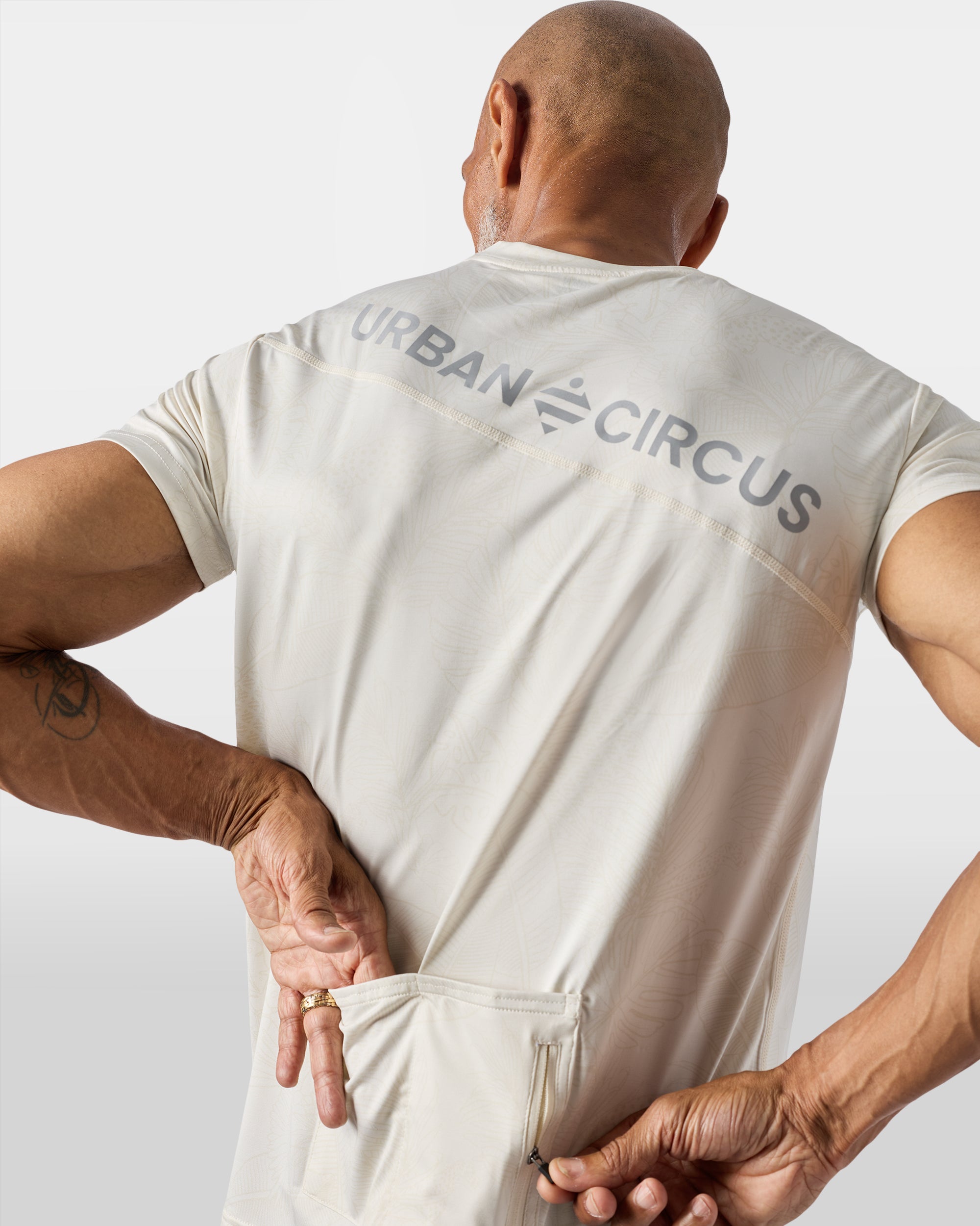 ULTRA BREATHABLE AEROTECH PATTERN T-SHIRT