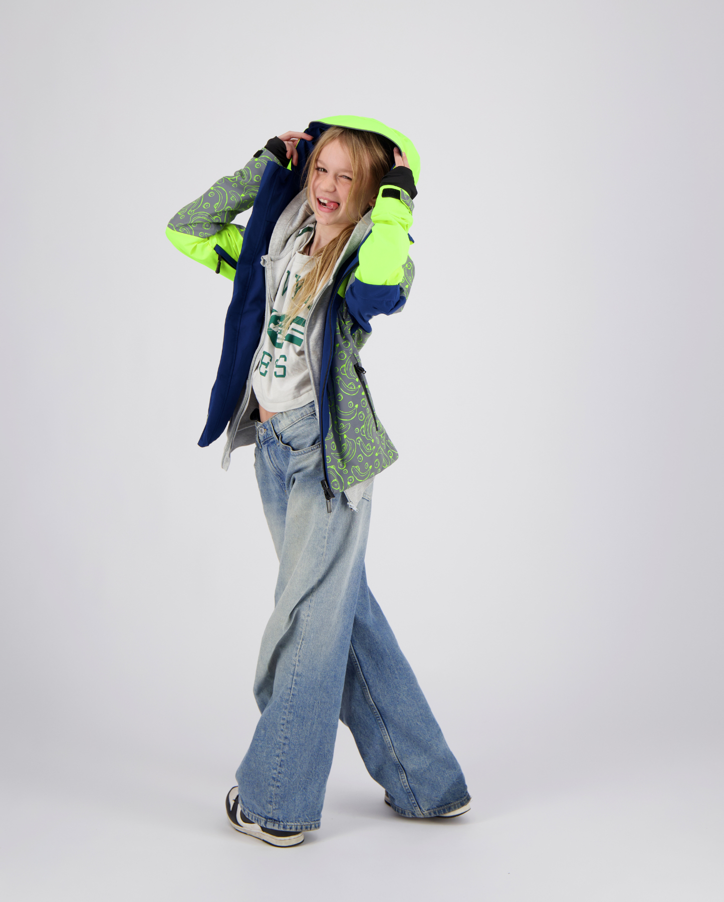 Veste mobilités urbaines adolescent imperméable jaune vif motifs fun banane