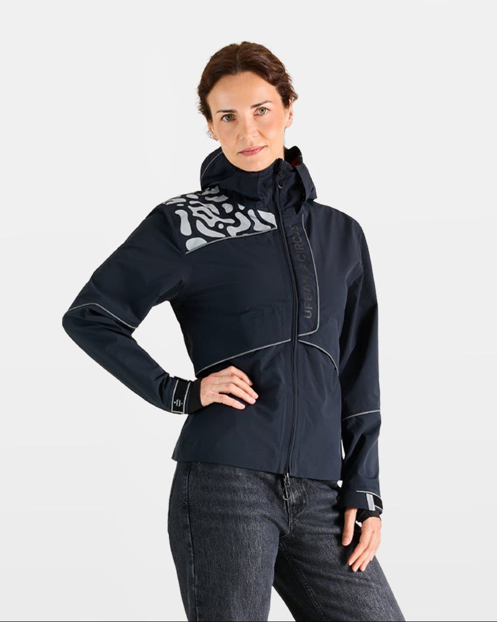 veste légère respirante imperméable noire bvouac motif réfléchissant
