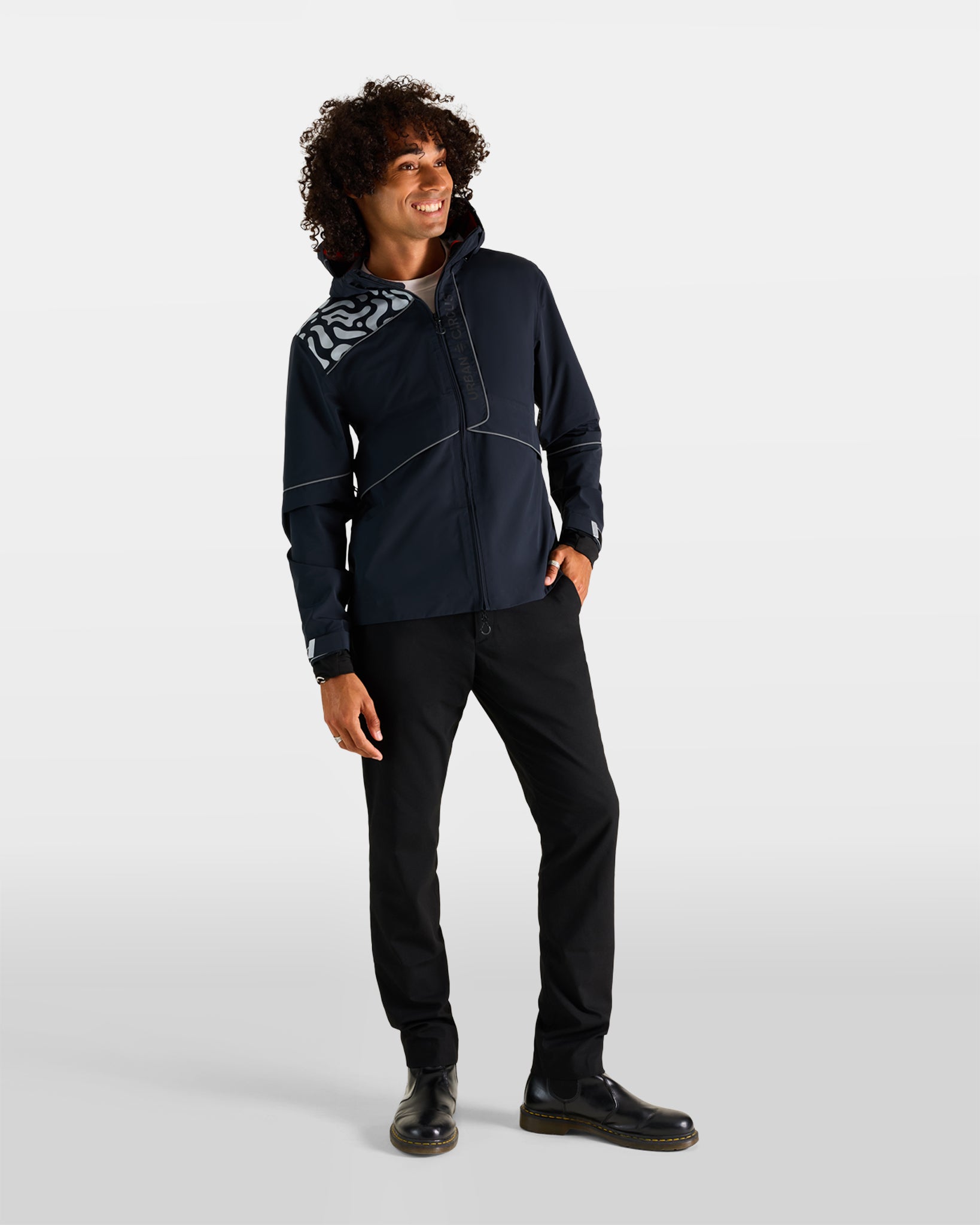 veste légère respirante imperméable BVOUAC homme noir à motif splash vélotaf