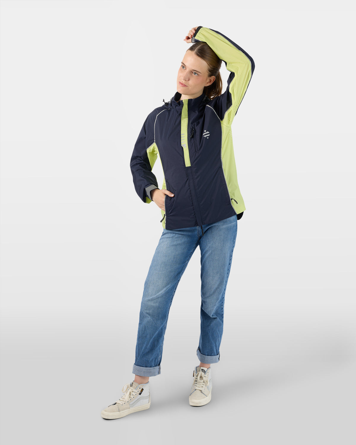 veste polyvalente ultra légères et respirante pour activiés outdoor jaune marine sur femme