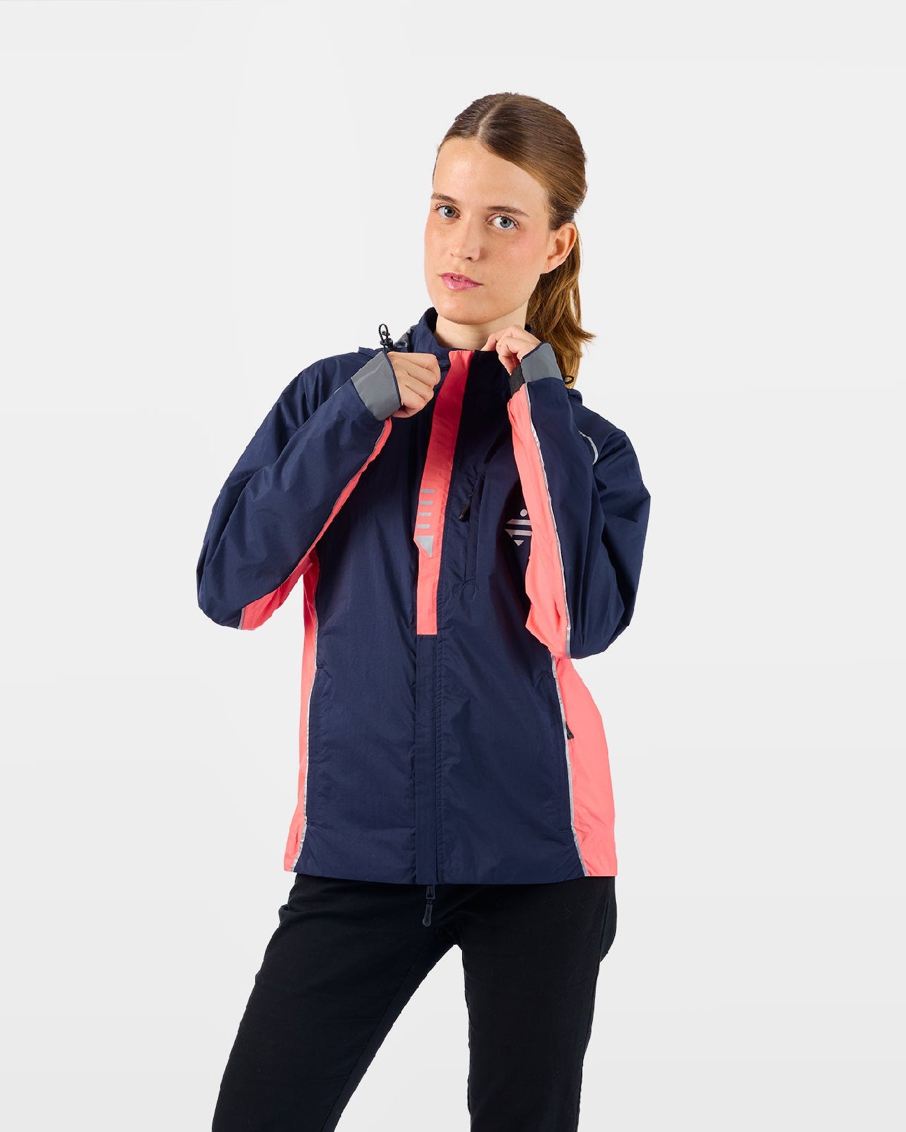 Veste ultra légère et respirante coupe-vent imperméable rose corail et bleu marine femme